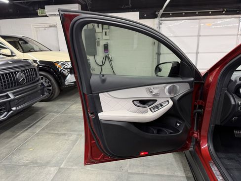 Used 2019 Mercedes-Benz GLC 63 AMG S image 21