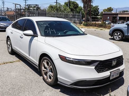 Used 2024 Honda Accord LX image 2