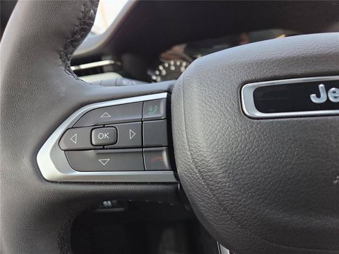 Used 2024 Jeep Compass Limited AWD/4WD image 16