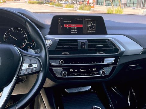 Used 2021 BMW X3 xDrive30i AWD/4WD image 6