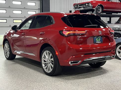 Certified 2025 Buick Envision Avenir AWD/4WD image 3
