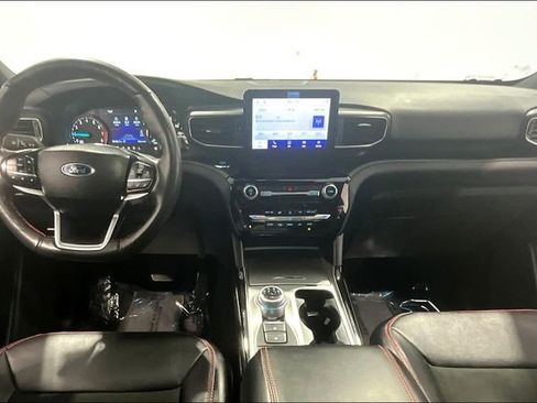 Used 2024 Ford Explorer ST-Line w/ Class IV Trailer Tow Package image 7