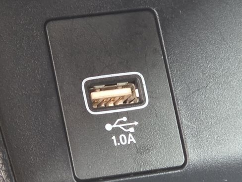 Used 2020 Honda HR-V LX image 8