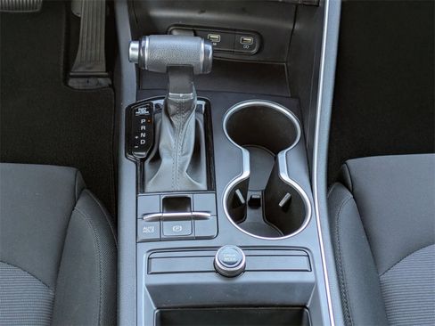 Used 2022 Kia K5 LXS image 19