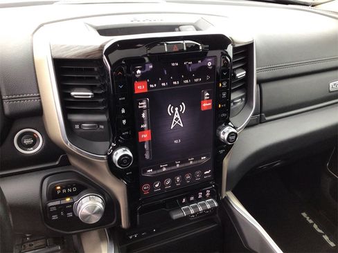 Used 2019 RAM 1500 Laramie image 14