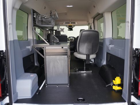 Used 2019 Ford Transit 150 XLT image 20