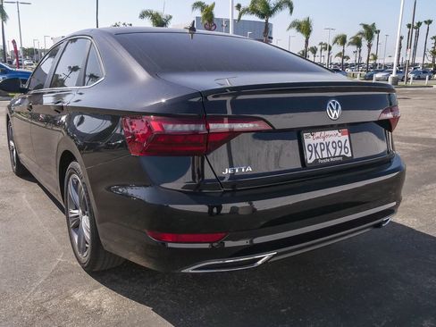 Used 2020 Volkswagen Jetta R-Line FWD image 7
