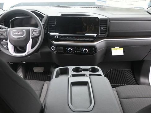 New 2026 GMC Sierra 1500 Elevation image 24