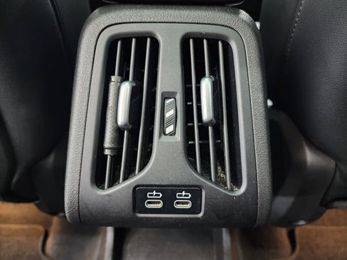 Used 2025 BMW X1 xDrive28i AWD/4WD image 39