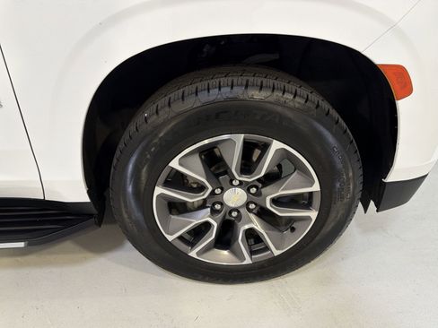 Used 2023 Chevrolet Tahoe LS AWD/4WD image 29