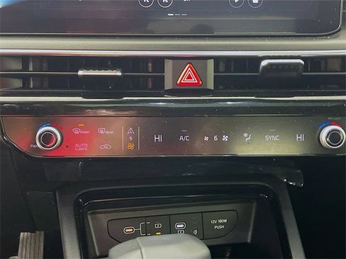 Used 2025 Kia K5 GT image 17