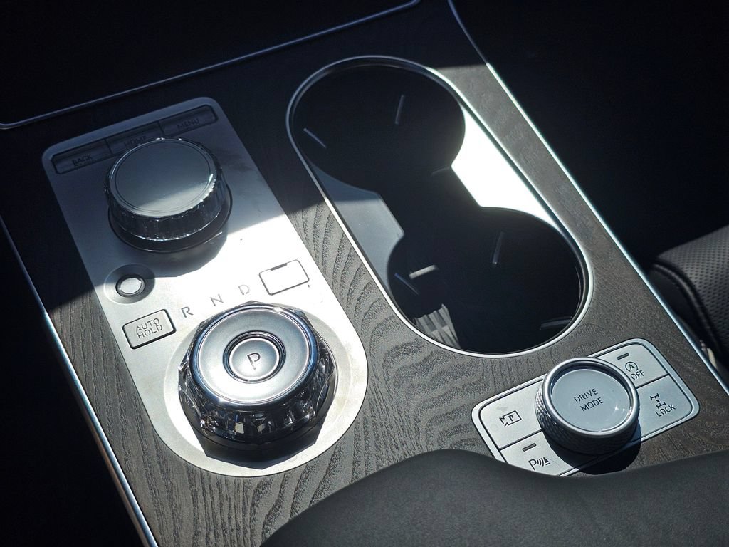 Certified 2025 Genesis GV80 3.5T Prestige AWD/4WD image 19