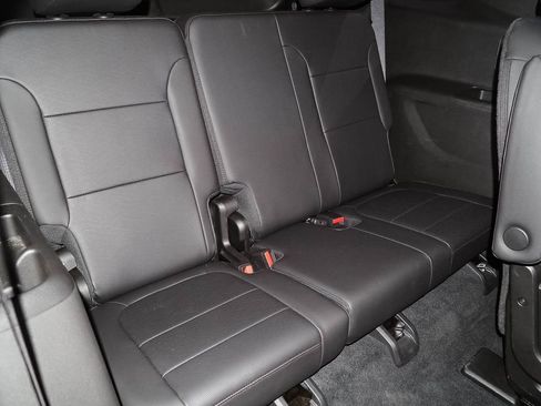 Certified 2023 Chevrolet Traverse High Country image 26