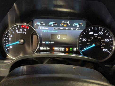 Used 2018 Ford F250 Lariat w/ Lariat Value Package image 34