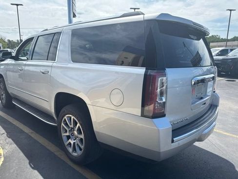 Used 2020 GMC Yukon XL Denali AWD/4WD image 7