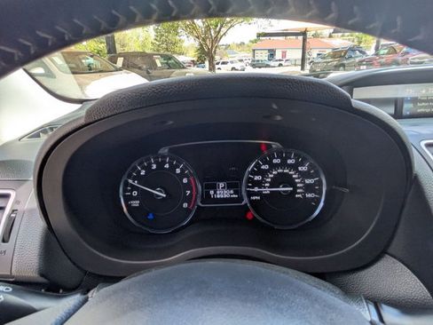 Used 2018 Subaru Forester 2.5i Limited image 18