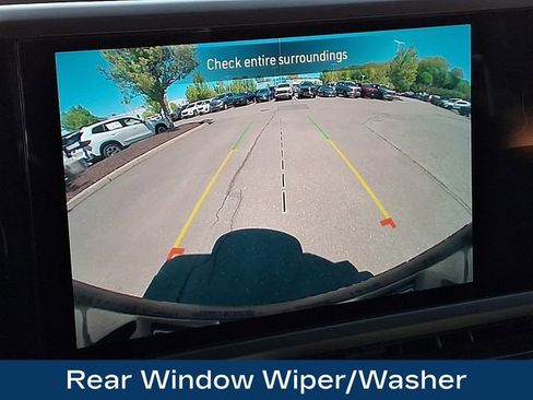 Used 2025 Jeep Wrangler Unlimited Sahara AWD/4WD image 13