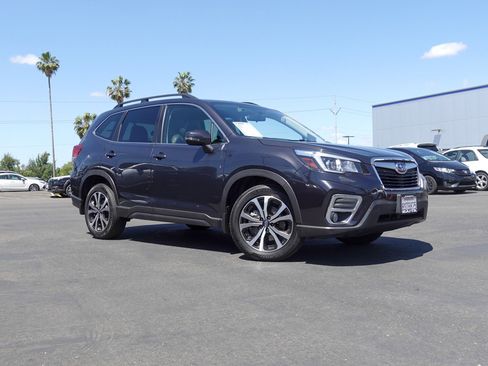 Used 2019 Subaru Forester Limited image 4