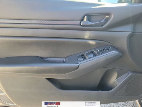 Used 2023 Nissan Altima 2.5 S FWD image 18