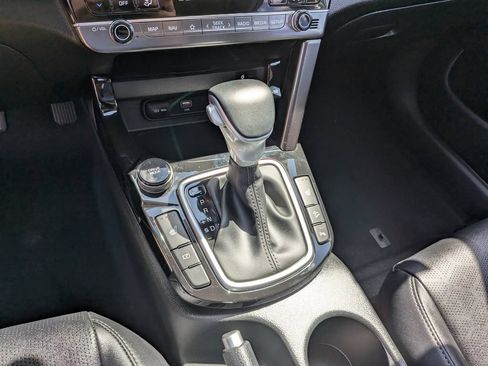 Certified 2026 Kia Seltos EX FWD image 25