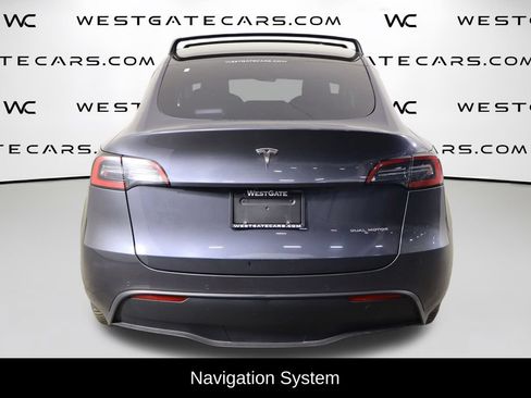 Used 2022 Tesla Model Y Long Range AWD/4WD image 4