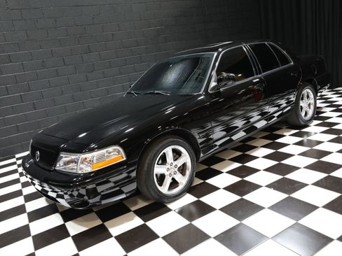 Used 2004 Mercury Marauder RWD image 8