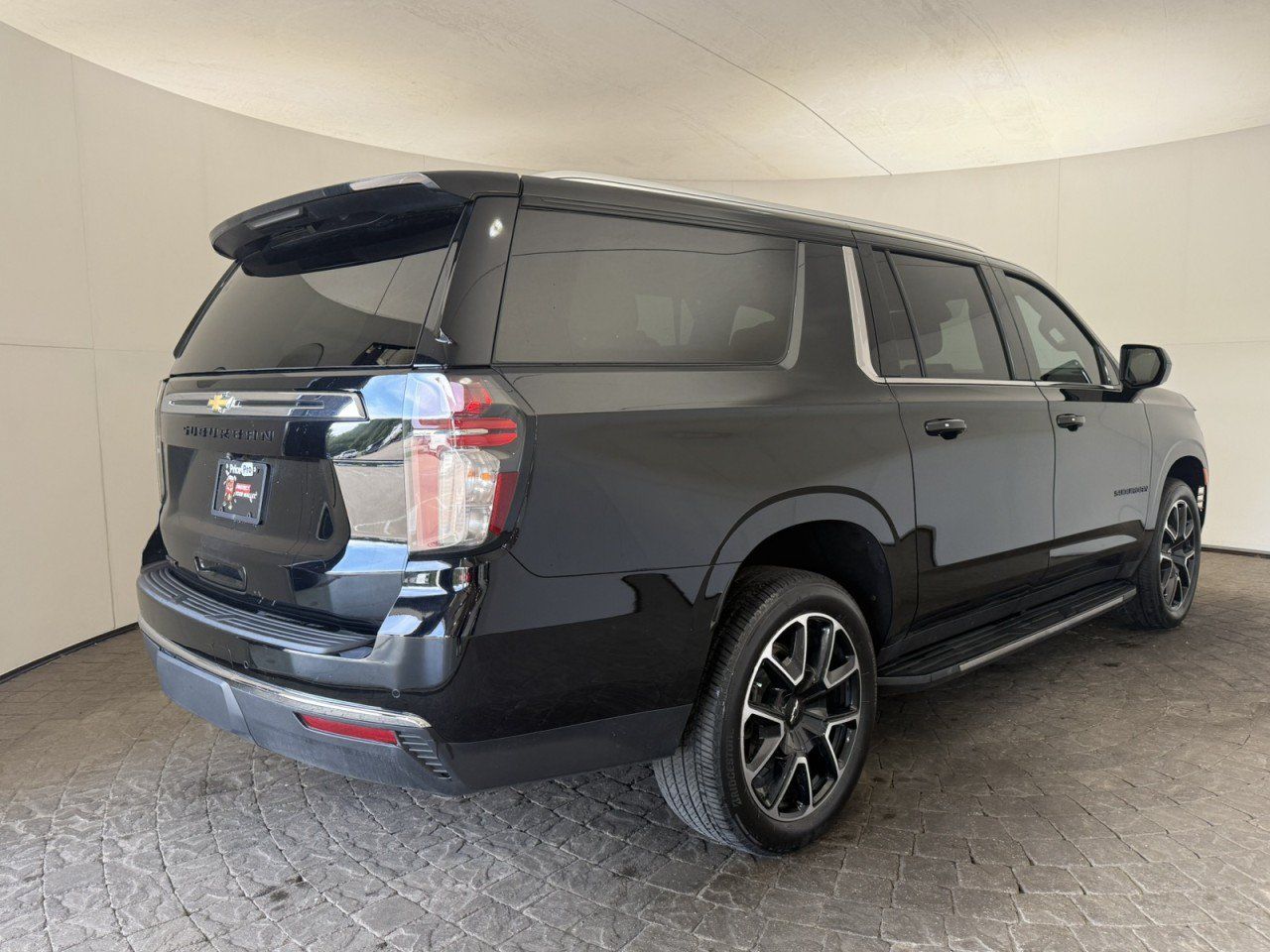 Used 2024 Chevrolet Suburban LS w/ Driver Alert Package AWD/4WD image 9