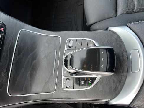 Used 2018 Mercedes-Benz GLC 300 4MATIC Coupe image 23