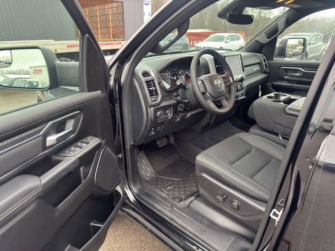 New 2026 RAM 1500 Big Horn AWD/4WD image 9