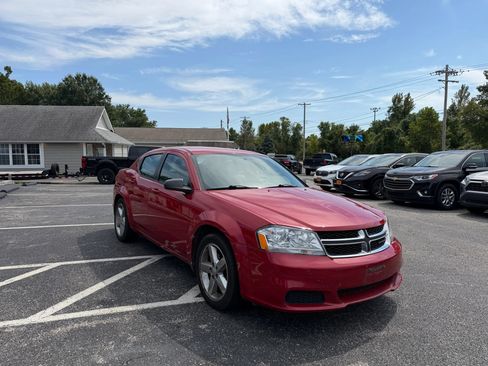 Used 2014 Dodge Avenger SE FWD image 6