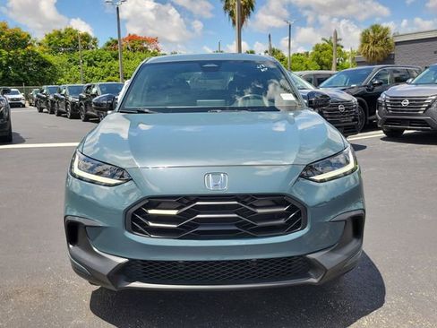 Used 2023 Honda HR-V Sport image 2