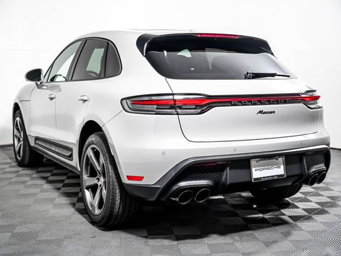 Used 2026 Porsche Macan AWD/4WD image 3