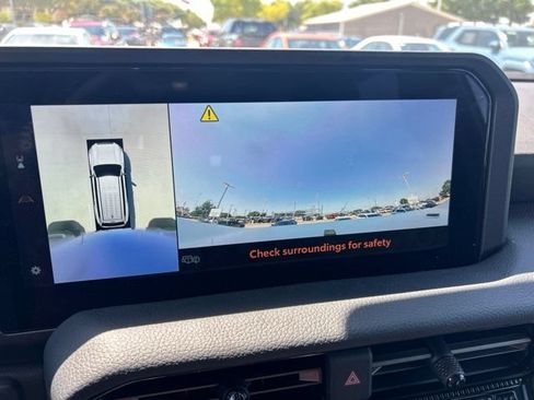 Used 2025 Toyota Land Cruiser w/ Premium Package AWD/4WD image 18