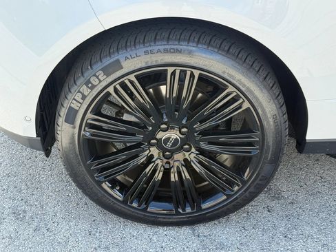 Used 2018 Land Rover Range Rover HSE AWD/4WD image 39