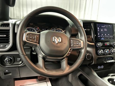 New 2026 RAM 1500 4x4 Crew Cab image 13