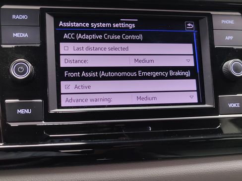 Certified 2023 Volkswagen Taos S w/ Driver Assistance Package AWD/4WD image 6