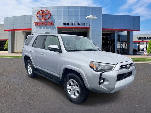 Used 2024 Toyota 4Runner SR5 Premium image 1