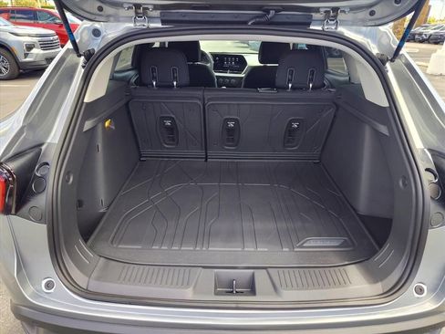 New 2026 Chevrolet Trax LS FWD image 8
