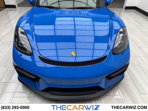 Used 2022 Porsche 718 Cayman GT4 image 9