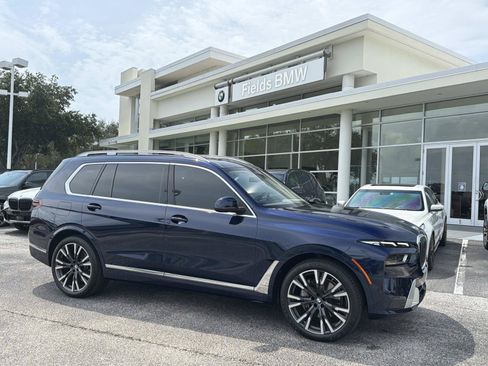 Used 2024 BMW X7 xDrive40i w/ Premium Package AWD/4WD image 1