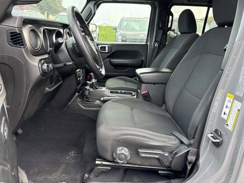 Used 2020 Jeep Wrangler Unlimited Sport S image 21