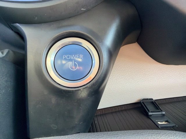 Used 2023 Toyota Sienna XLE AWD/4WD image 17