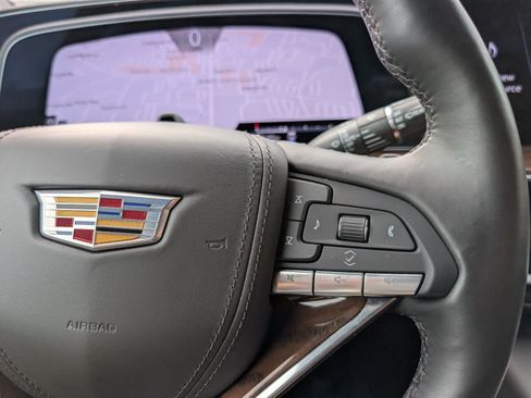 Used 2024 Cadillac Escalade Sport Platinum w/ LPO, ONYX Package AWD/4WD image 29