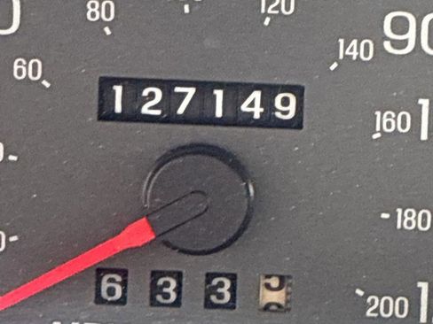 Used 2005 Mercury Grand Marquis GS image 19