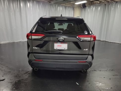 Used 2023 Toyota RAV4 XLE FWD image 7