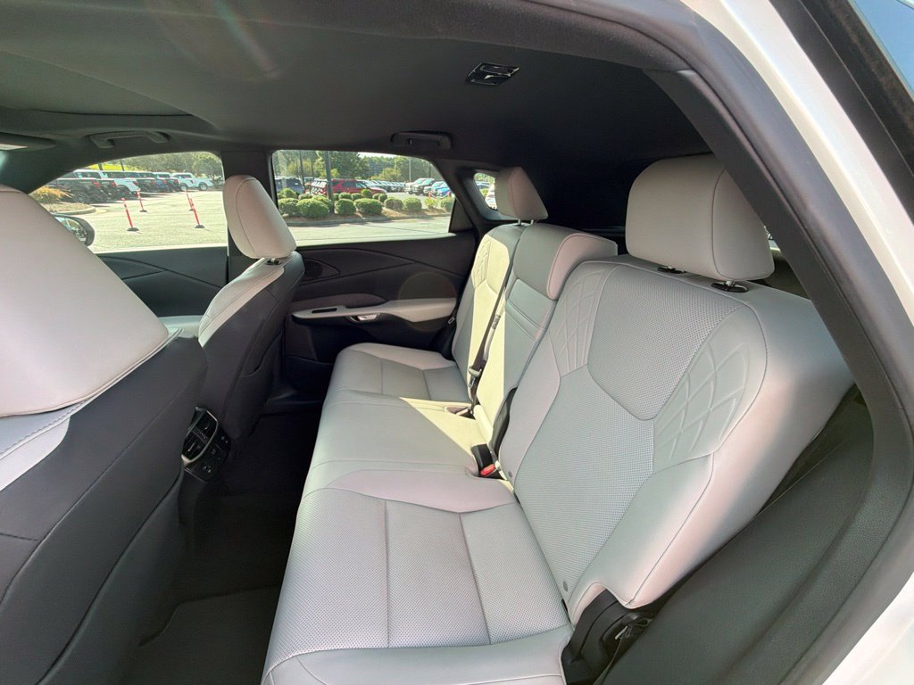 Used 2023 Lexus RX 350 Premium w/ Cold Area Package FWD image 9