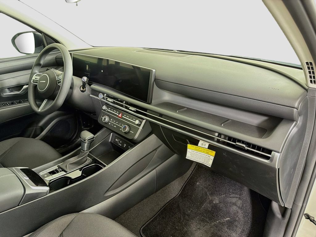 New 2026 Hyundai Tucson SE FWD image 27