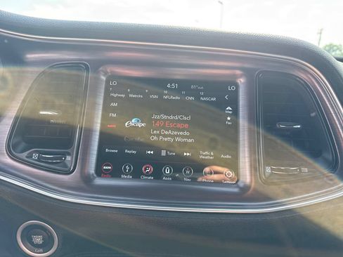 Used 2018 Dodge Challenger SXT w/ Super Sport Group (SS/T) RWD image 30