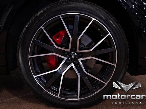 Used 2020 Audi Q8 Prestige image 24