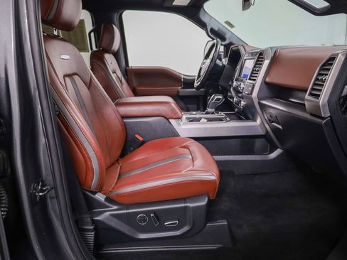 Used 2019 Ford F150 Platinum w/ Equipment Group 701A Luxury image 20